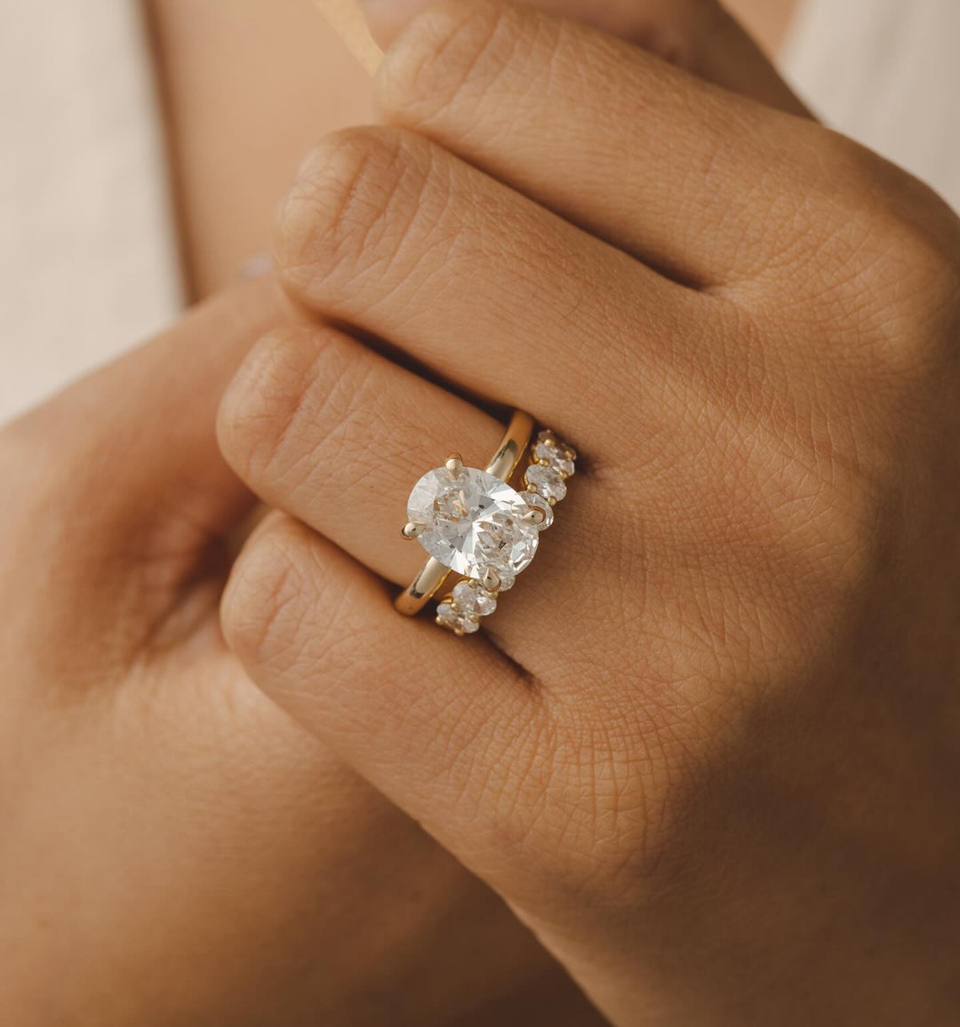 2.0CT Oval Solitaire Lab Grown Diamond Bridal Ring Set