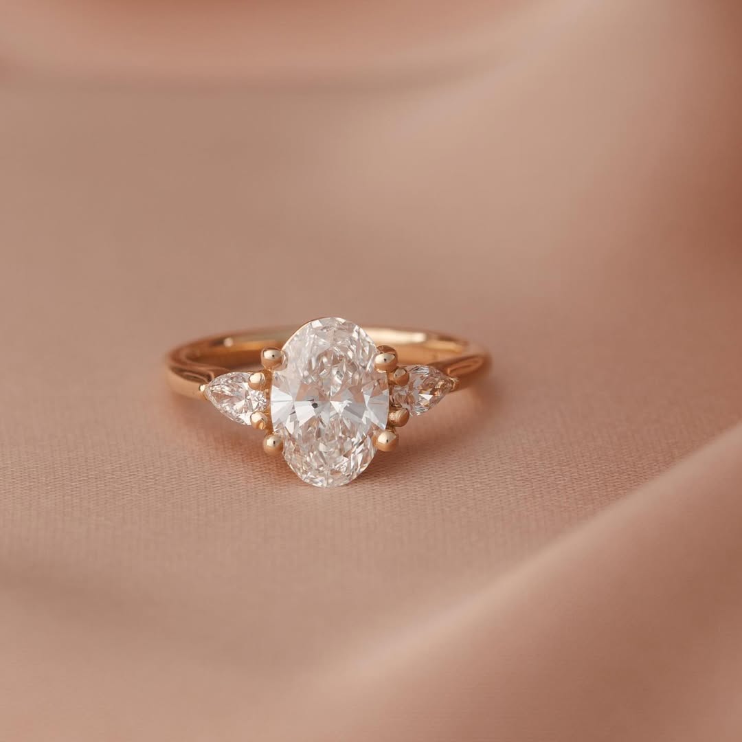 oval wedding rings