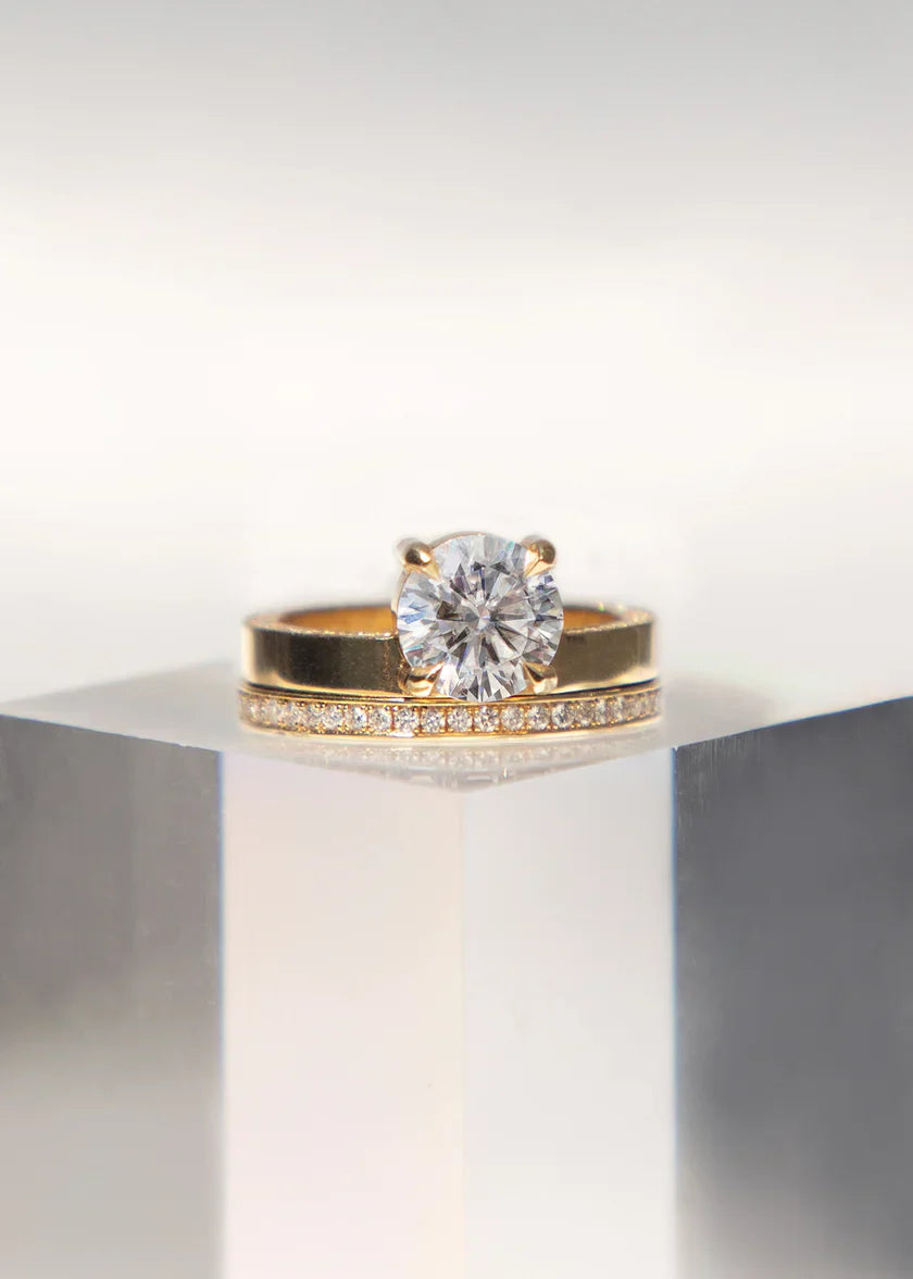 Round Floating Lab Grown Diamond Pavé Engagement Ring With Wedding Band