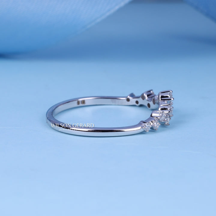 Round E/VS1 Lab Grown Diamond Cluster Curved Wedding Band