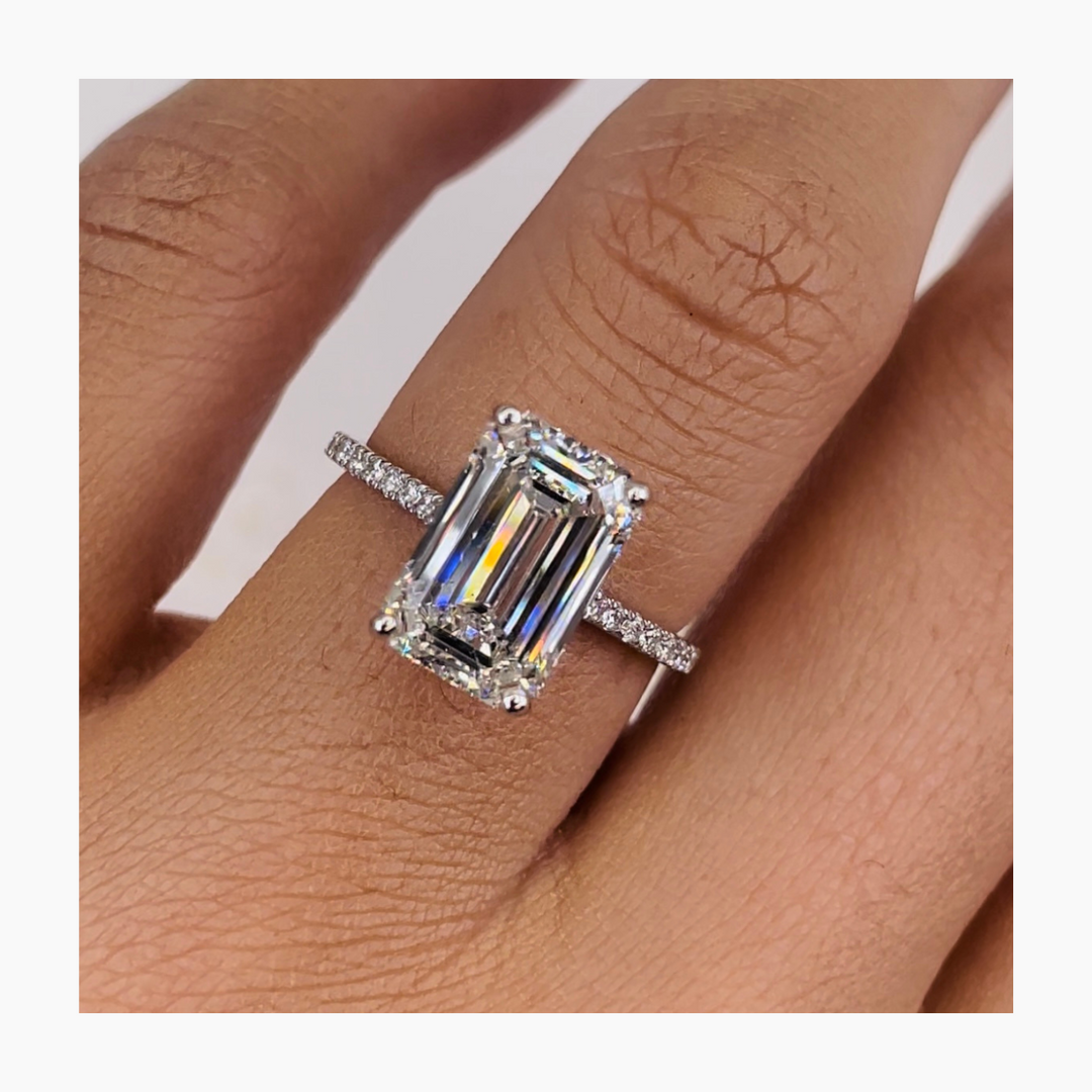 emerald-g-vs-pave-diamond-engagement-ring