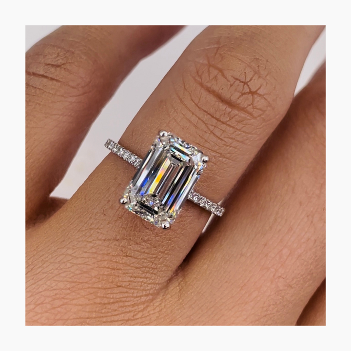 emerald-g-vs-pave-diamond-engagement-ring