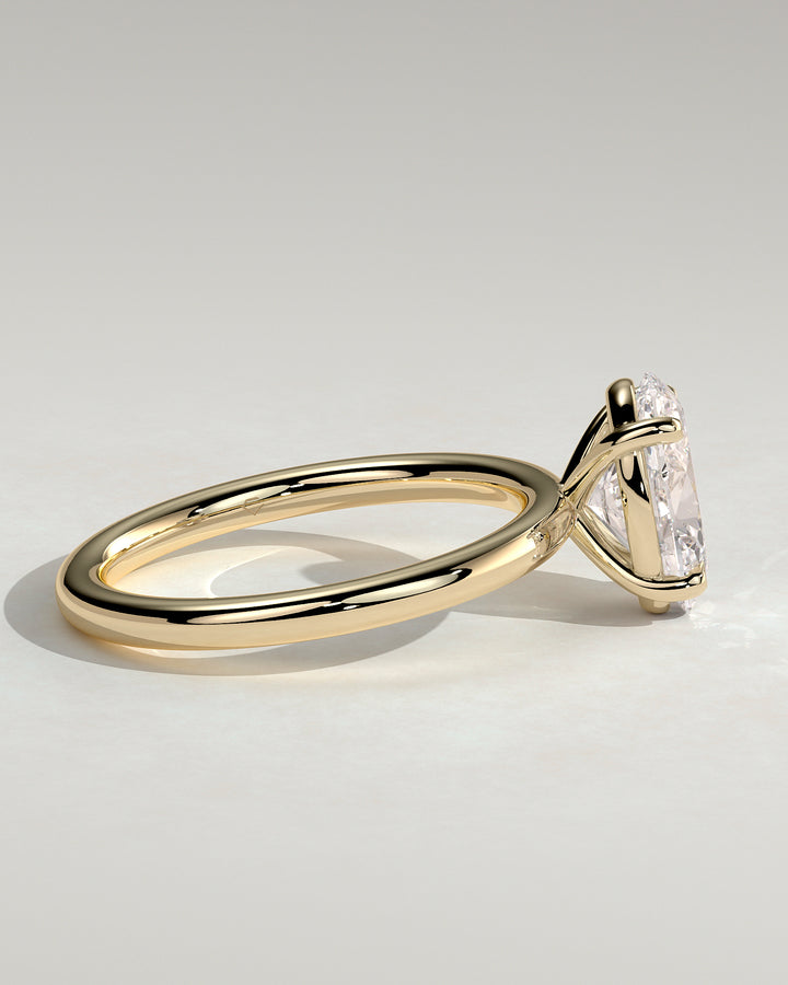 2carat oval engagement ring