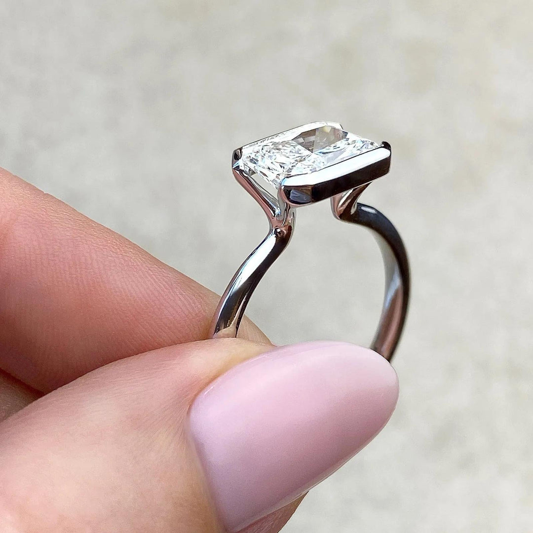 2ct Emerald F- VS1 Lab Grown Diamond Solitaire Engagement Ring