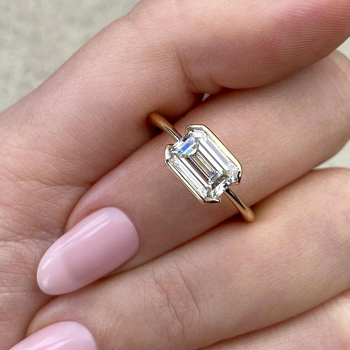 2ct Emerald F- VS1 Lab Grown Diamond Solitaire Engagement Ring