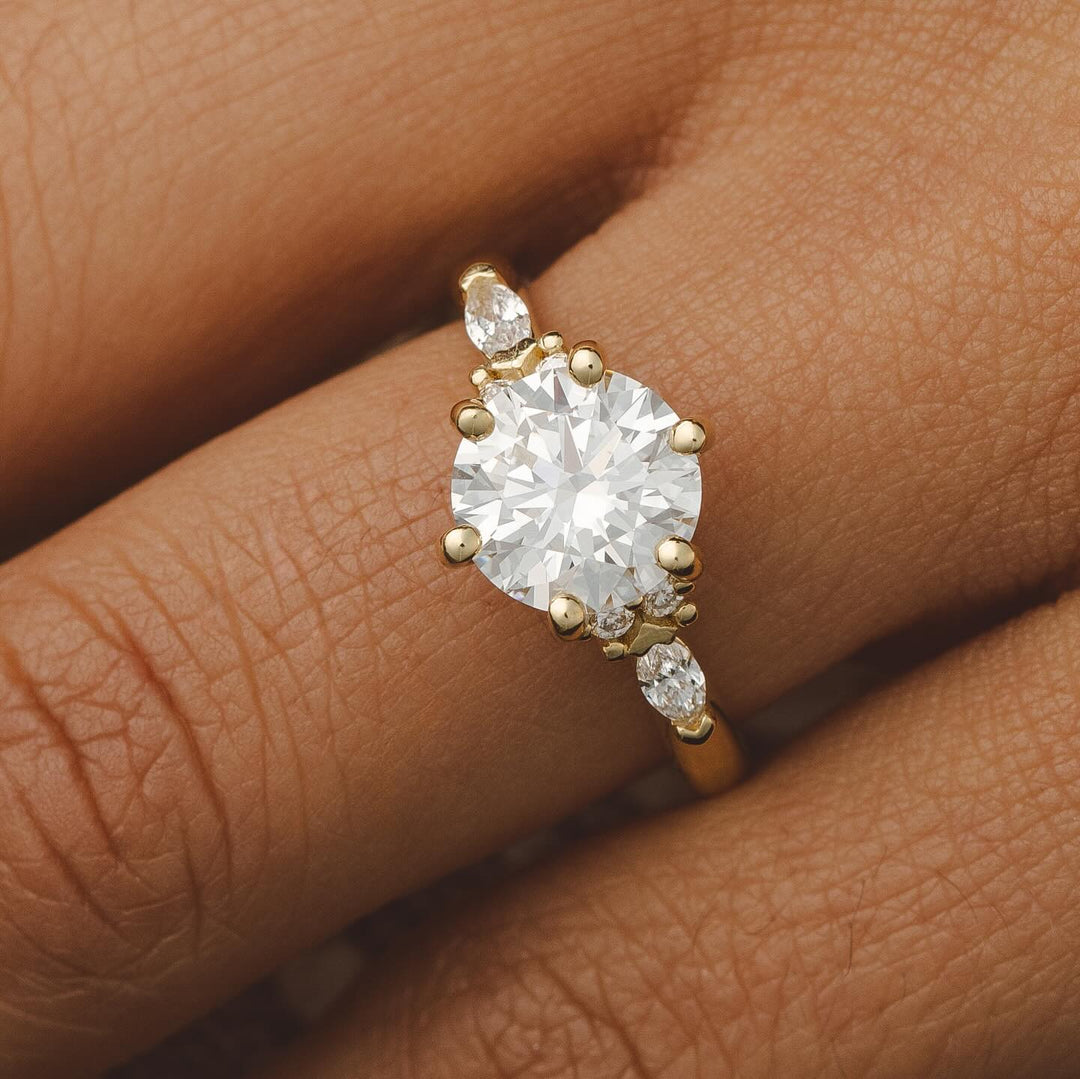 2ct round diamond ring
