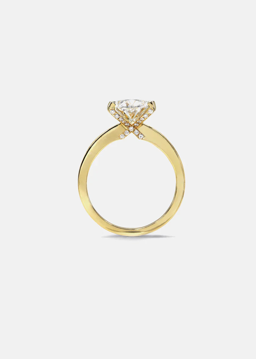 Oval Hidden Halo Diamond Ring Set