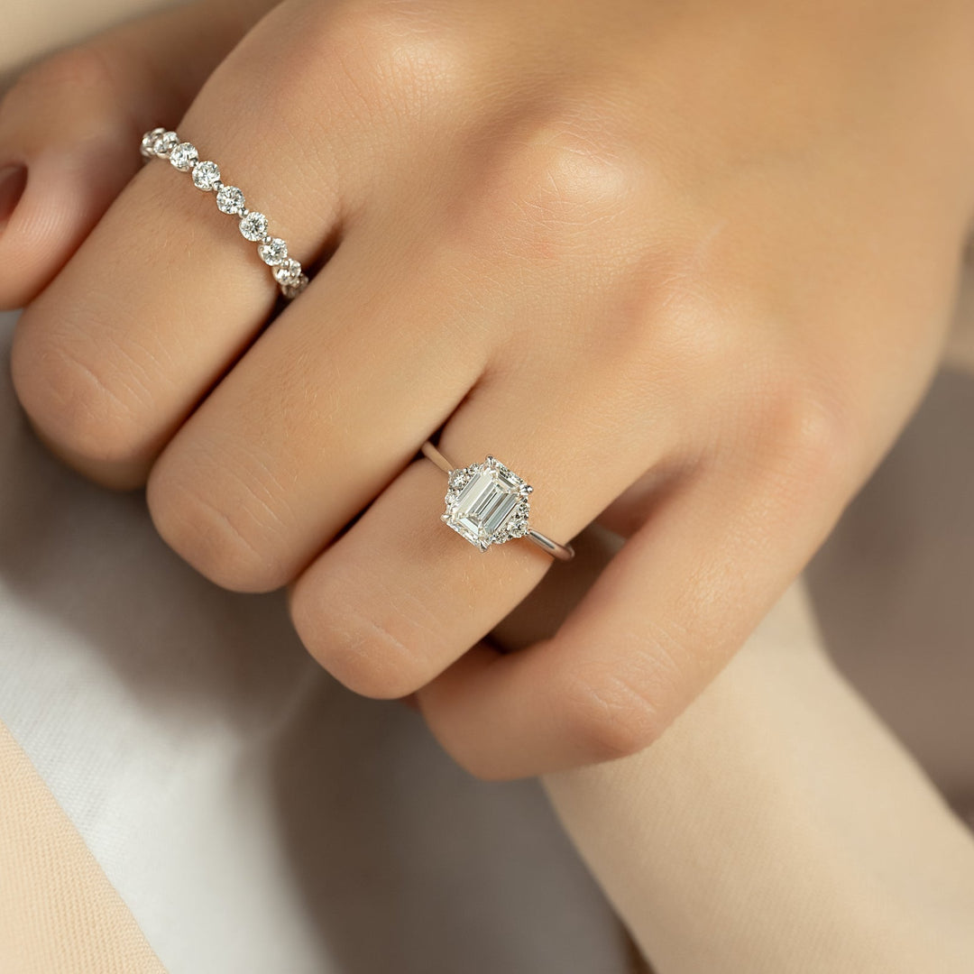 1-50-ct-emerald-f-vs1-cvd-diamond-cluster-engagement-ring