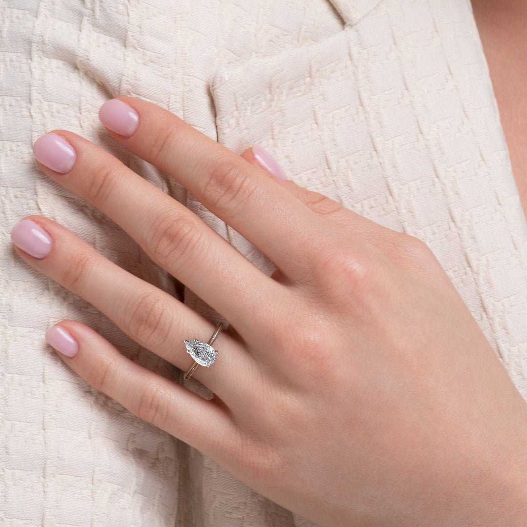 pear-f-vs1-cvd-diamond-solitaire-engagement-ring