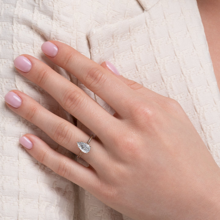 pear-f-vs1-cvd-diamond-solitaire-engagement-ring