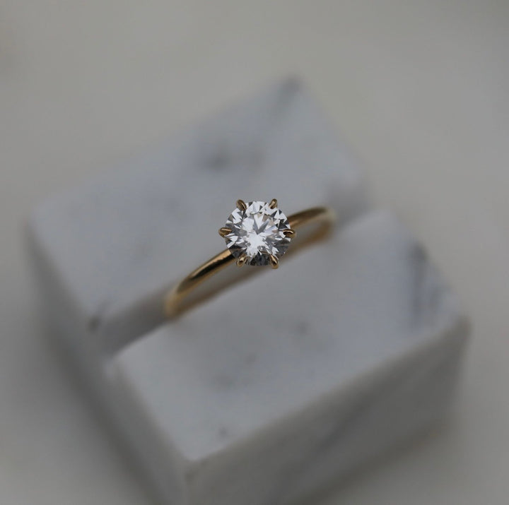 1-02-ct-round-solitaire-cvd-e-vs1-diamond-engagement-ring