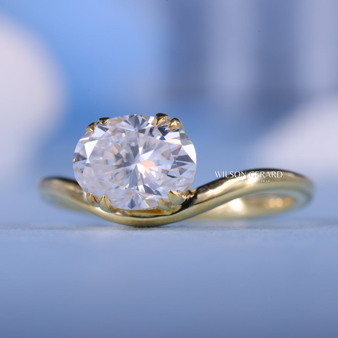 1.0CT Oval E/VS2 Lab Grown Unique Curved East West Engagement Rings