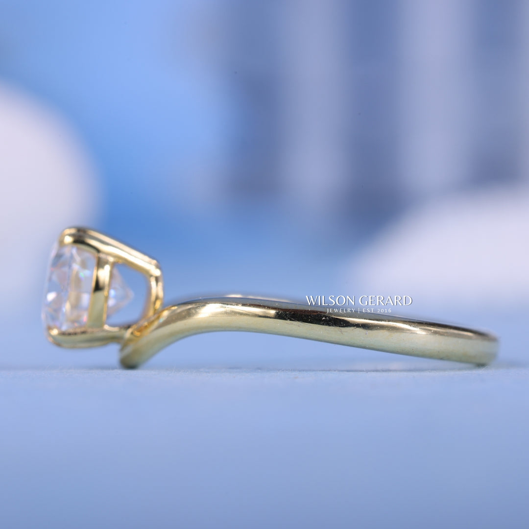 1.0CT Oval E/VS2 Lab Grown Unique Curved East West Engagement Rings