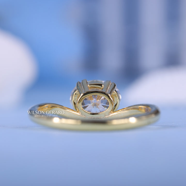 1.0CT Oval E/VS2 Lab Grown Unique Curved East West Engagement Rings