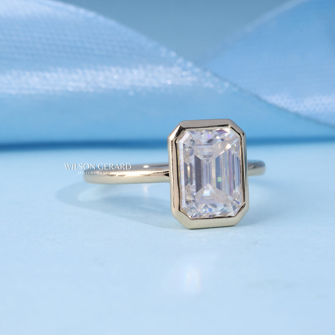 2.0CT Bezel Set Emerald E/VS1 Lab Grown Diamond Timeless Engagement Rings