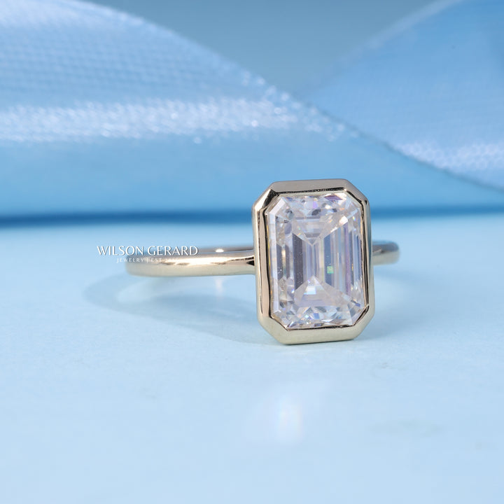2.0CT Bezel Set Emerald E/VS1 Lab Grown Diamond Timeless Engagement Rings