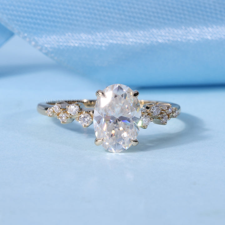 2.0CT Oval E/VS1 Lab Grown Diamond  Hidden Halo Cluster Engagement Ring
