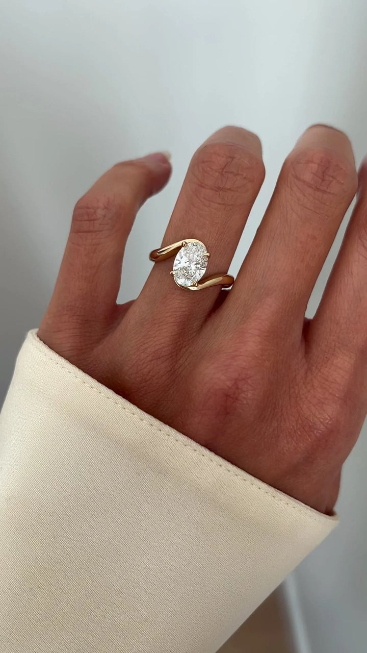 1.50CT-2.50CT Oval CVD Diamond Tension Style Engagement Ring With Matching Classic Band