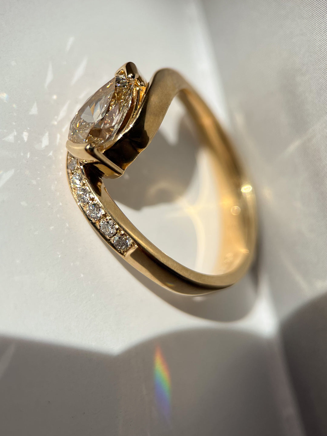 1.50CT-2.50CT Champagne Pear Cut Lab Grown Diamond Unique Engagement Ring