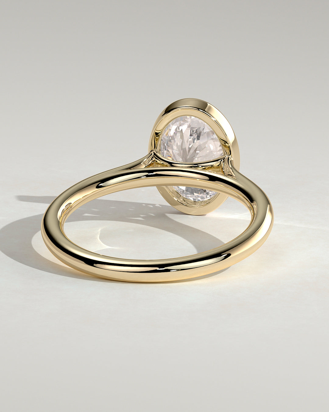 Cathedral vs low profile bezel rings