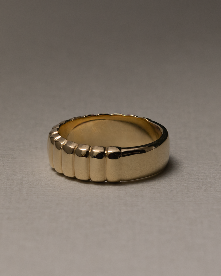 Charlotte cigar wedding band
