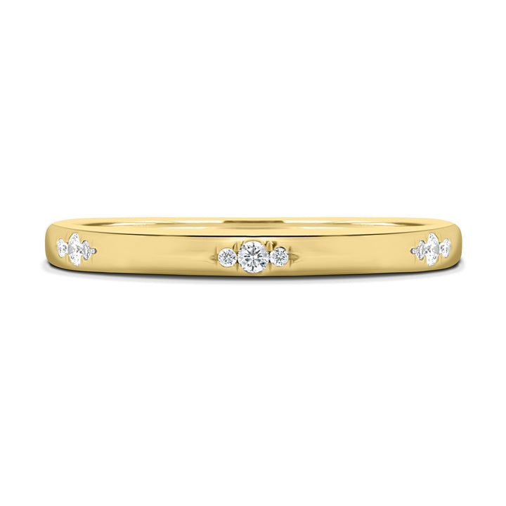 Classic Round Cluster Flush Set Wedding Band