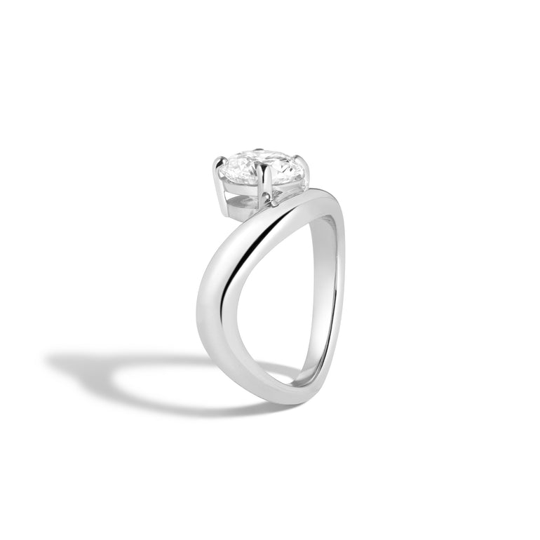 1.0ct Round Cut Diamond Unique Curved Engagement Ring