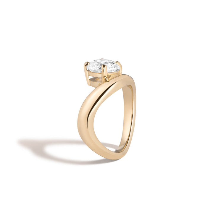 1.0ct Round Cut Diamond Unique Curved Engagement Ring