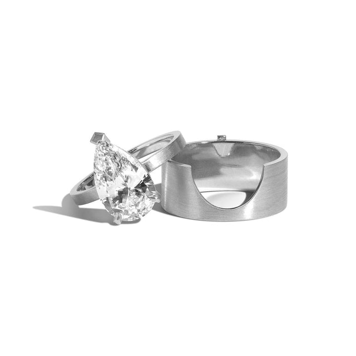 Pear Solitaire Cigar Band Ring