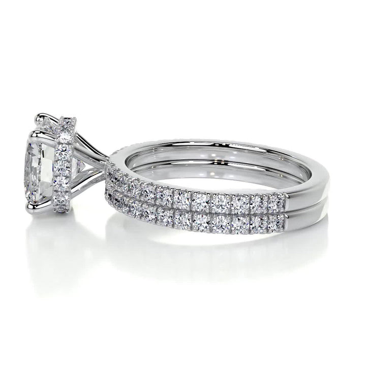 Cushion Pavé Engagement Ring Set