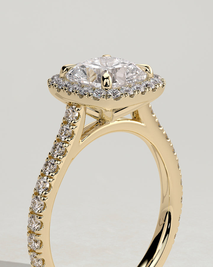 sustainable engagement ring