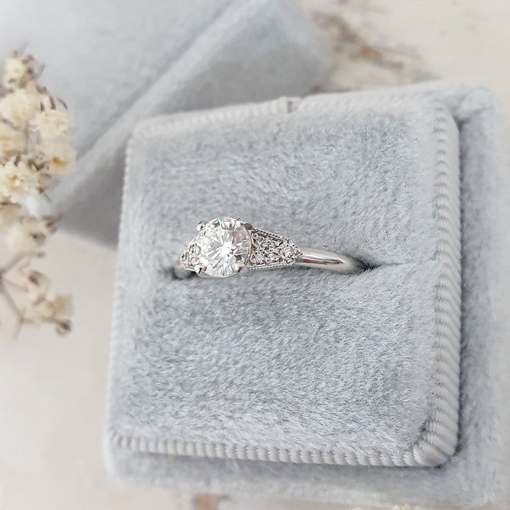 0-50-ct-round-milgrain-style-f-vs1-lab-grown-diamond-engagement-ring
