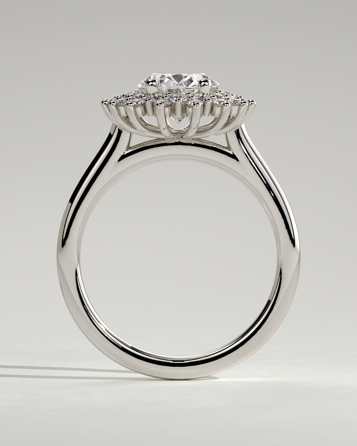 oval diamond halo ring