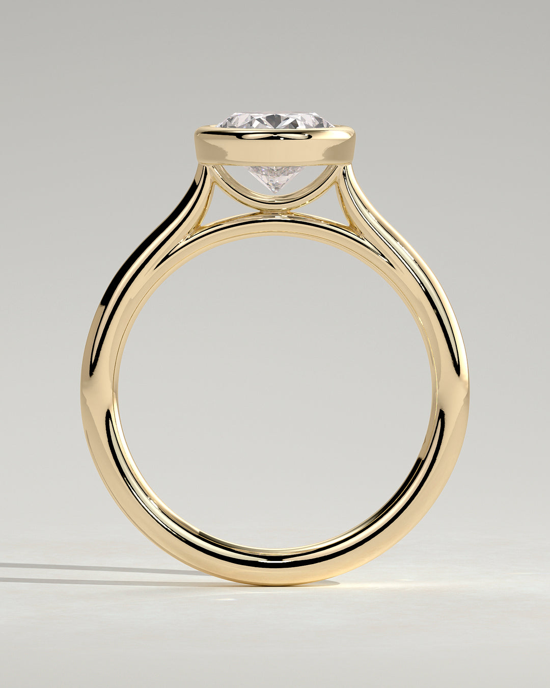 Dramatic bezel solitaire style