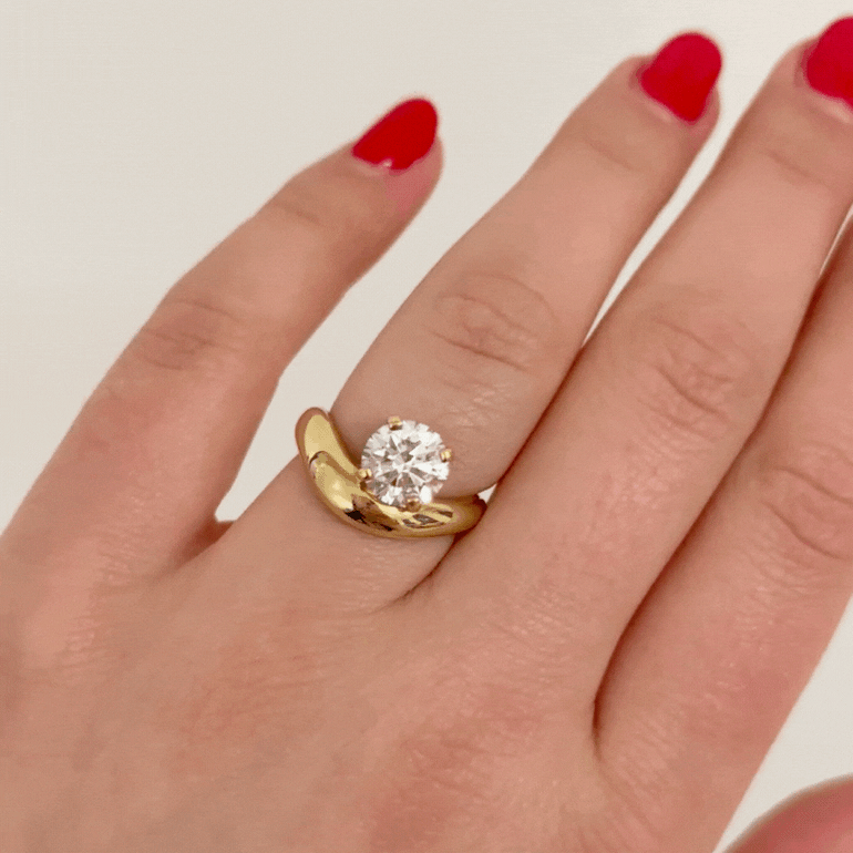 1.0ct Round Cut Diamond Unique Curved Engagement Ring