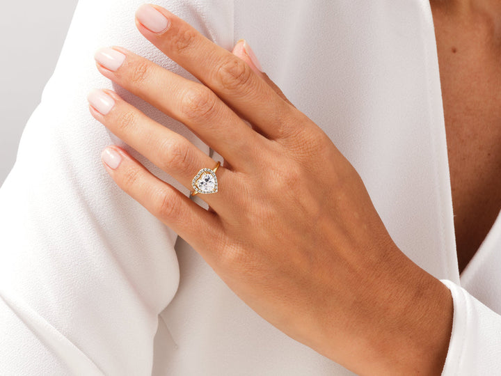 2.0CT Heart Cut Halo Lab Grown Diamond Engagement Ring For Women