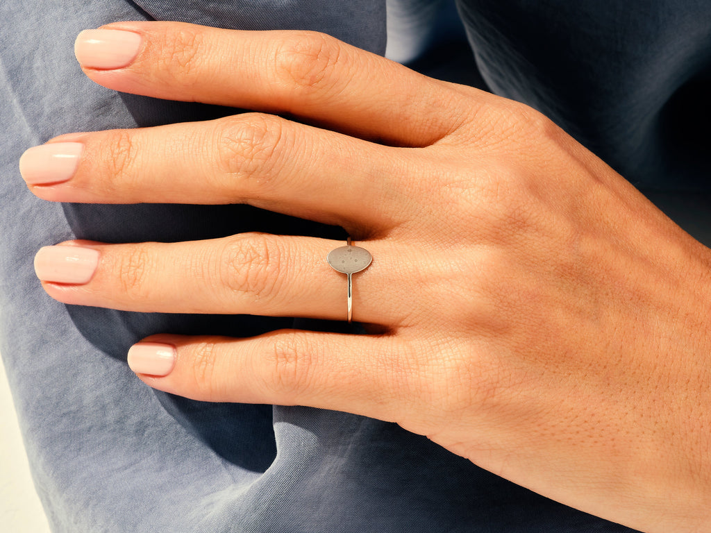 14k Solid Gold Zodiac Signet Ring For Women