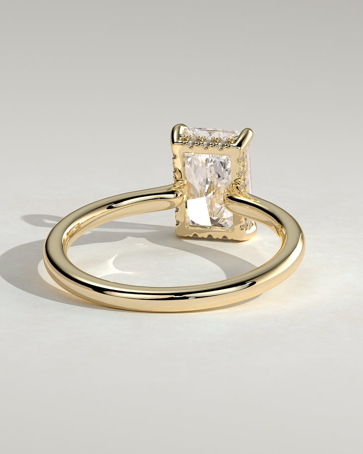 E color diamond ring