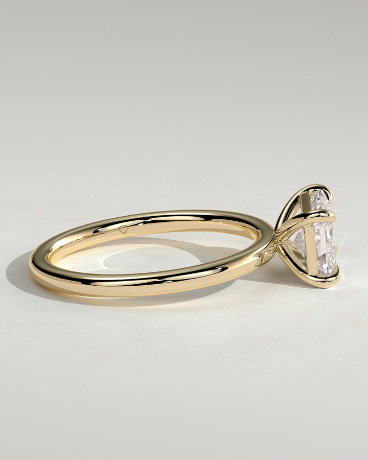 East West solitaire setting