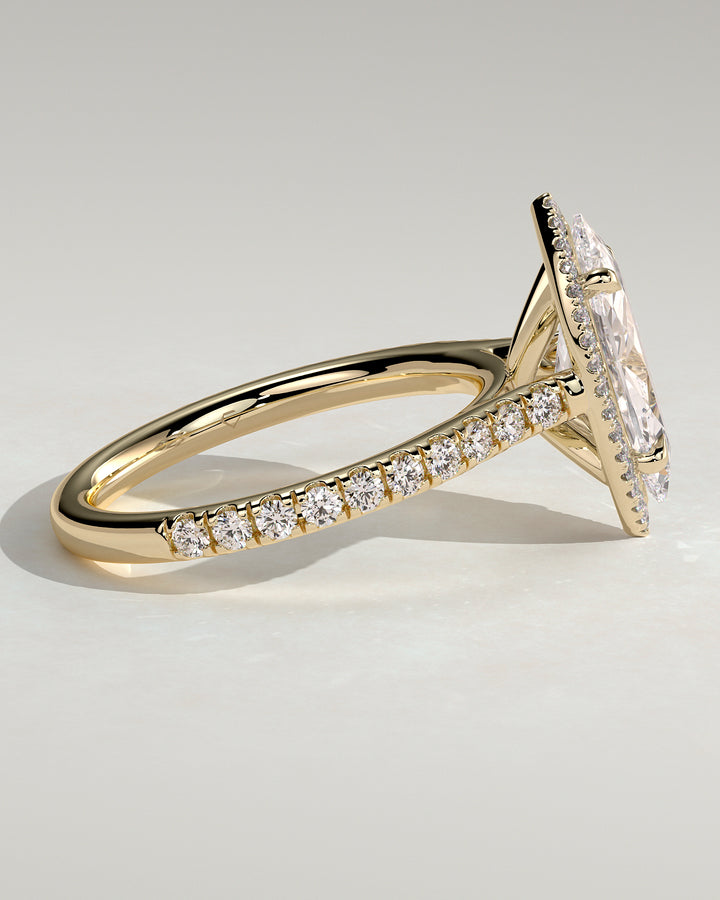 Elegant Marquise Engagement Ring