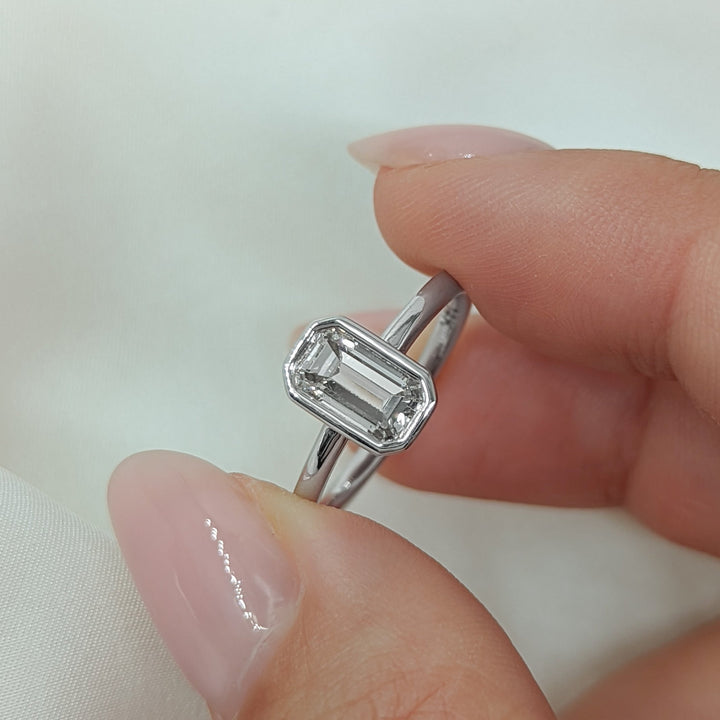 Emerald Lab Diamond Solitaire Ring