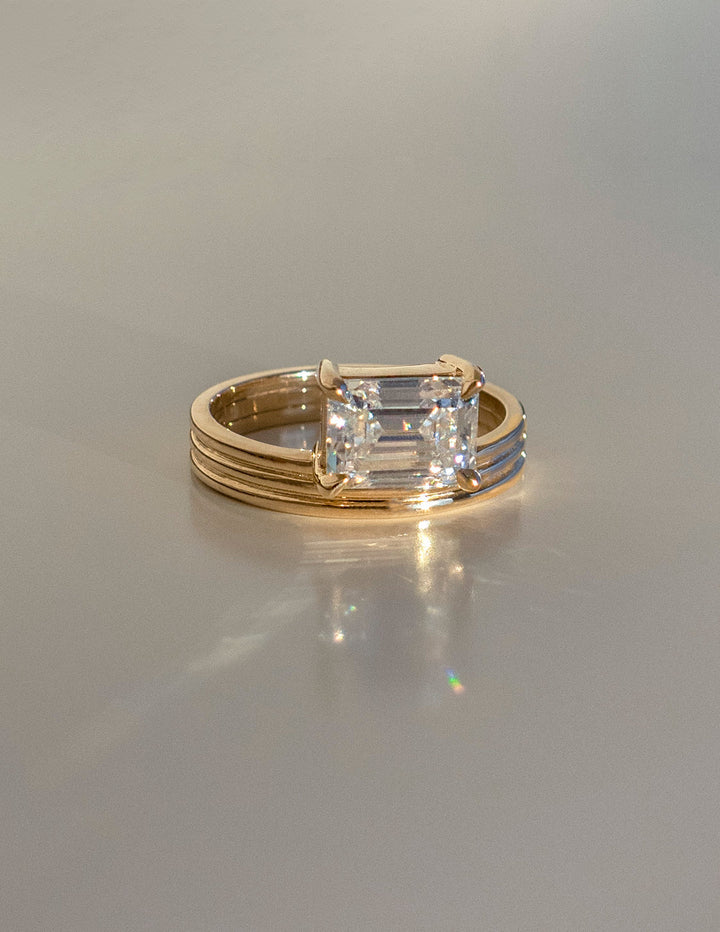 Emerald Solitaire Diamond Ring