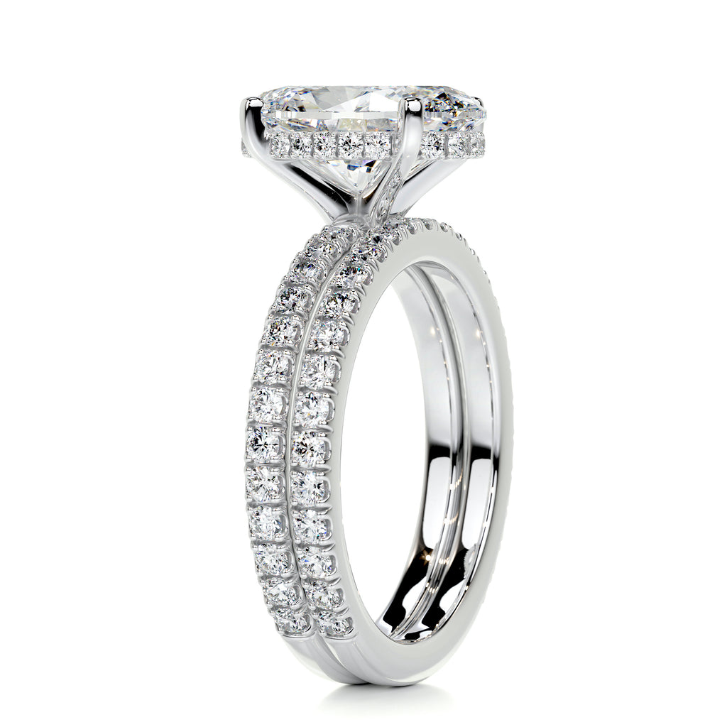 Lab Grown Oval Diamond Ring Set With Hidden Halo Setting