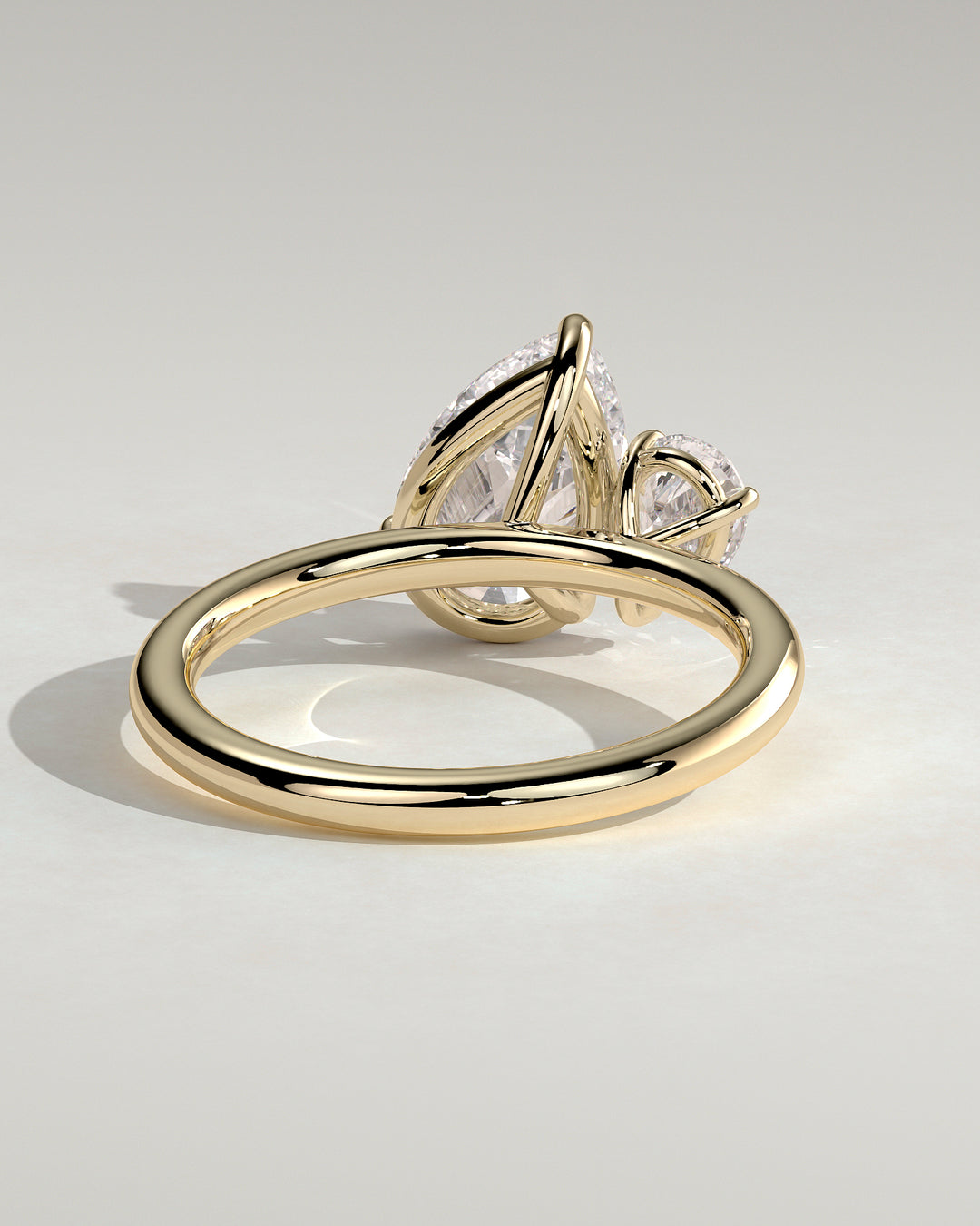 modern toi et moi engagement ring