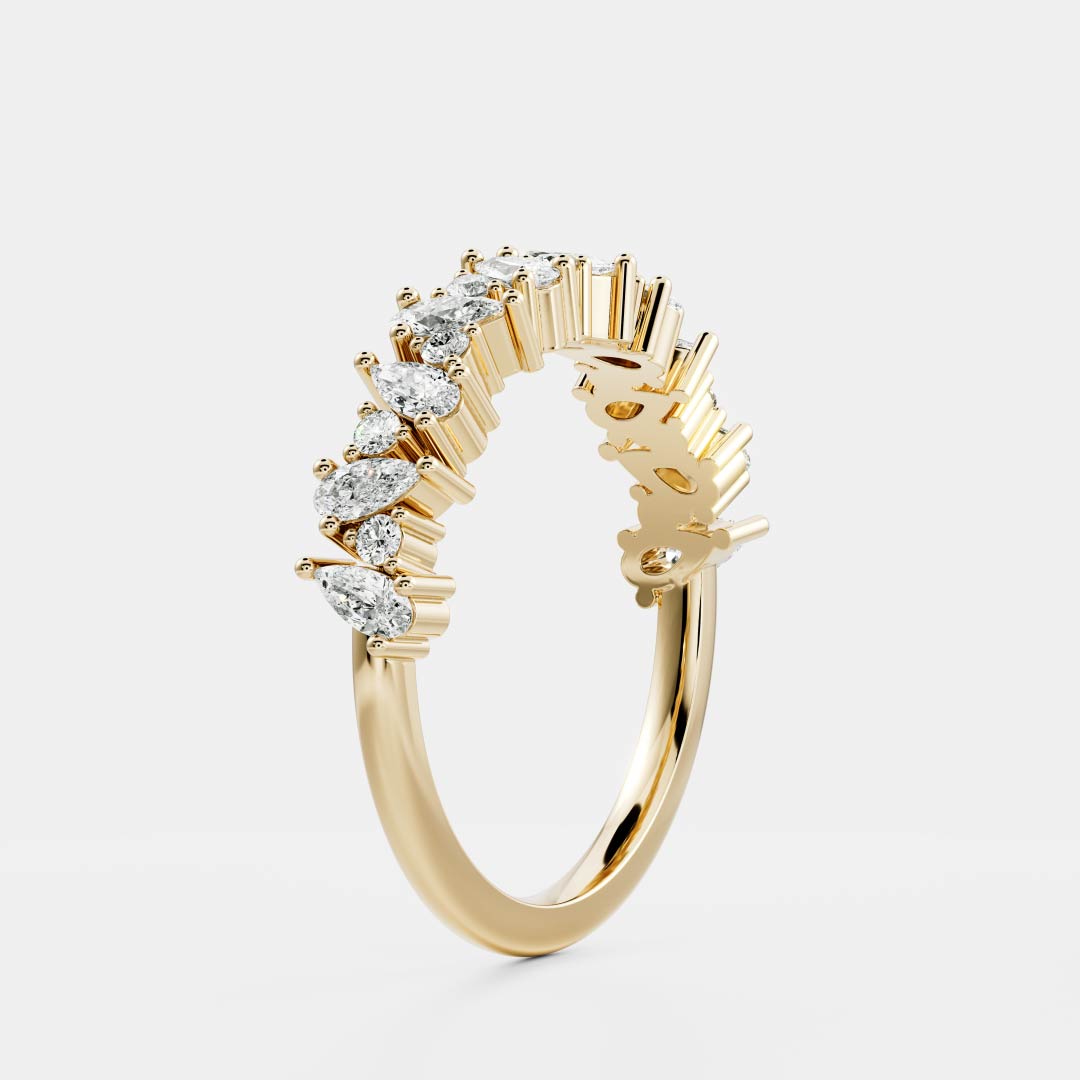 Pear & Round E/VS2 CVD Diamond Cluster Gold Wedding Band