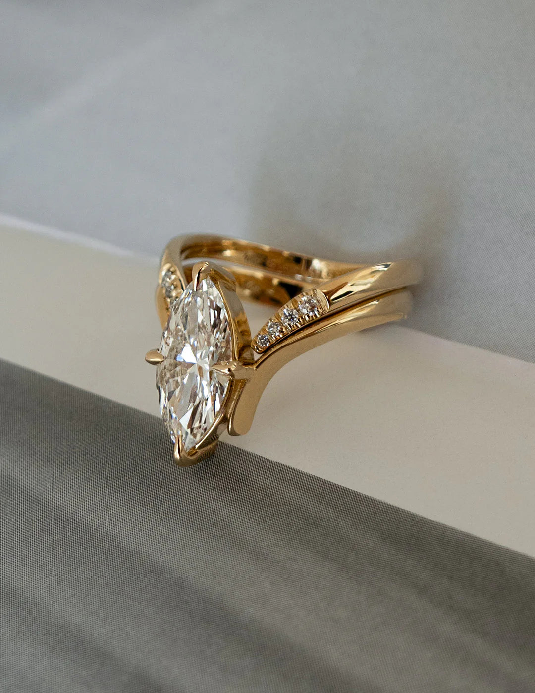 1.50CT-2.50CT Marquise E/VS Lab Grown Diamond Engagement Unique Ring Designs With Matching Diamond Band