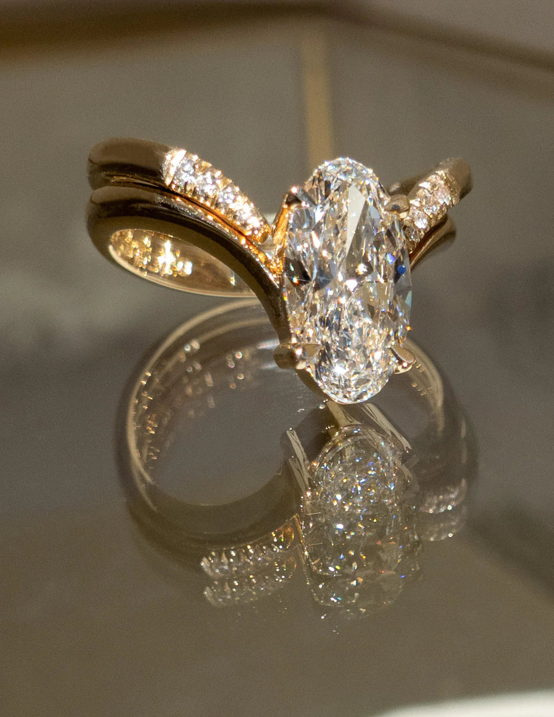 2.0CT-3.0CT Oval E/VS Diamond Unique Engagement Ring With Matching Classic Diamond Band