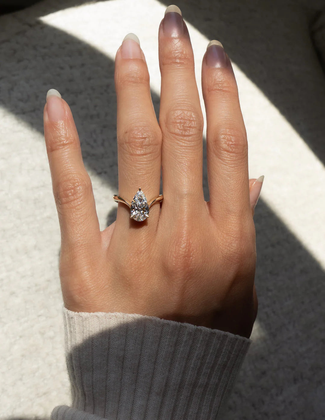 1.0CT-2.0CT Pear E/VS CVD Diamond Unique Engagement Rings Couple With Matching Classic Curved Band