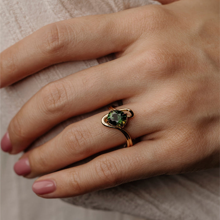 green oval lab grown diamond engagement ring antique vintage style
