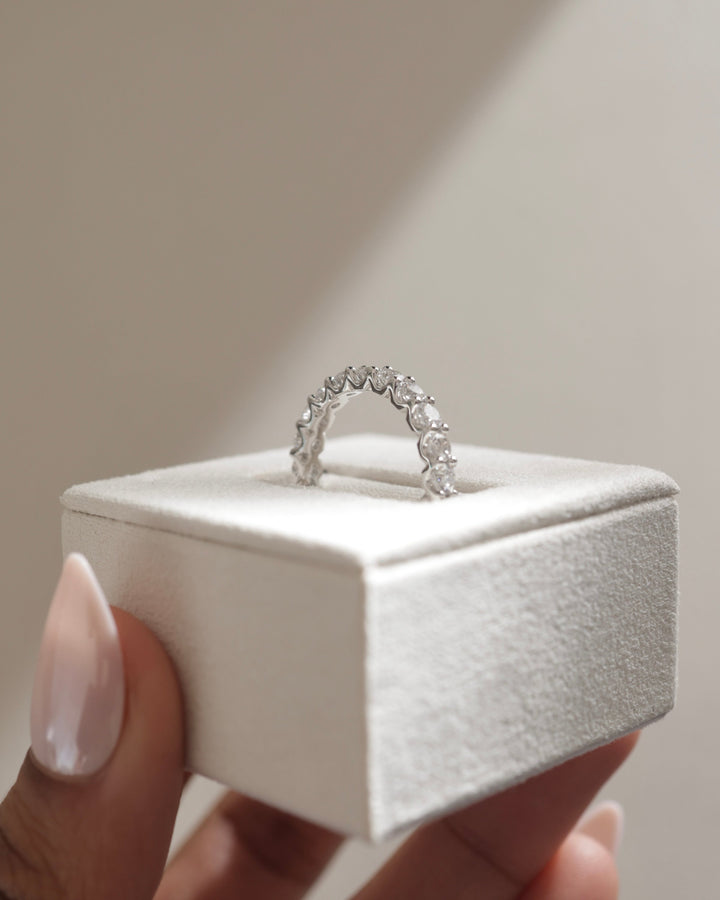 IGI certified diamond ring
